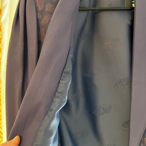 Periwinkle size medium/8 blazer - Picture 5 of 5